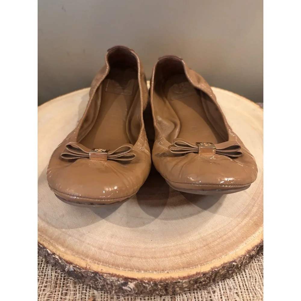 Tory Burch Eddie Bow Patent Ballet Flats Size 10.5‎ Royal Tan.